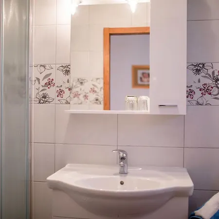 Kazo Apartman *